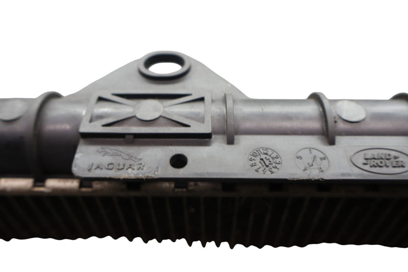 Load image into Gallery viewer, 13-19 LR Range Rover L405 Engine Cooling Radiator Assembly LR034553 Oem
