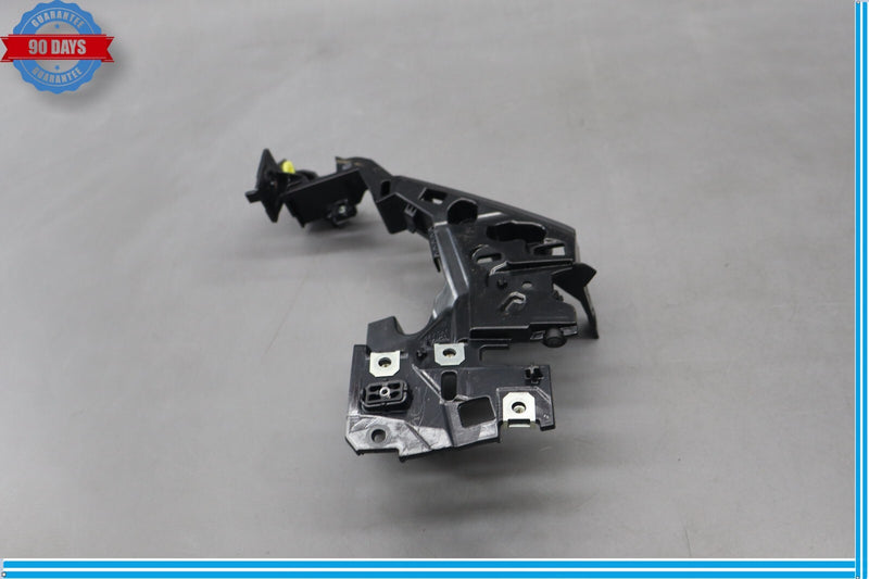Load image into Gallery viewer, 10-16 Porsche Panamera Front Right Side Dashboard Dash Support Bracket Oem
