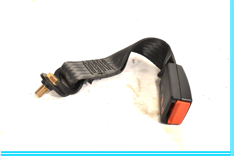 Load image into Gallery viewer, 04-08 Maserati Quattroporte Rear Left Driver Seat Belt Buckle Black Oem
