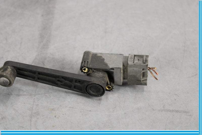 Load image into Gallery viewer, 10-13 Land Rover Range Rover Sport Rear Left Driver Height Level Sensor Oem
