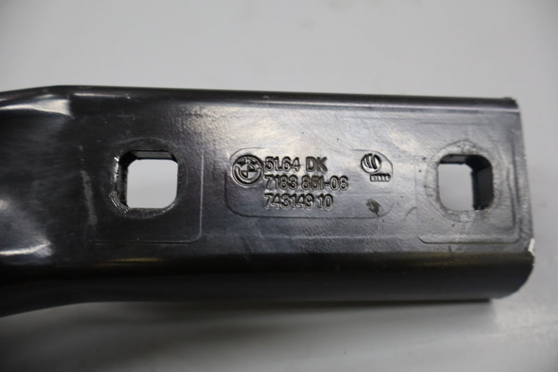 Load image into Gallery viewer, 10-17 BMW 535i GT xDrive 740Li 750Li Radiator Upper Bracket Tie Bar Support Oem
