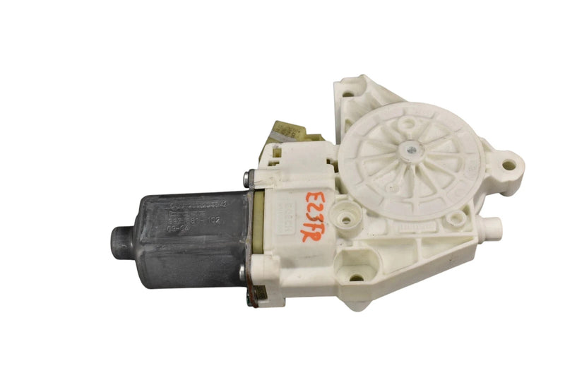 Load image into Gallery viewer, 06-13 Mercedes W164 GL550 Front Right Passenger Side Window Regulator Motor Oem
