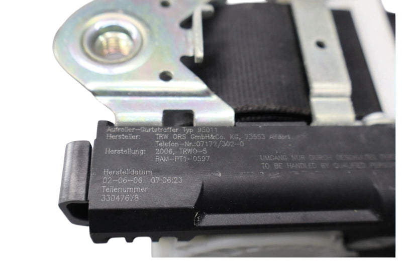 Load image into Gallery viewer, 07-10 Audi Q7 4.2L Front Right Passenger Side Seatbelt Seat Belt Retractor OEM
