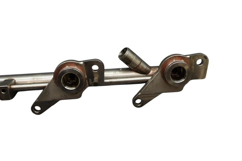 Load image into Gallery viewer, 12-18 Mercedes CLS550 CLS400 Left Fuel Injection Rail Line Without Injectors Oem
