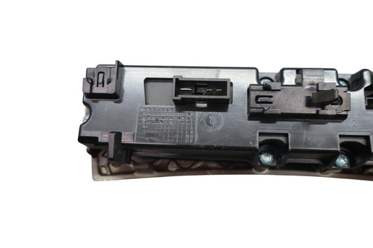 05-09 Mercedes W209 CLK320 CLK550 Center Dashboard Control Switch 2096890031 Oem
