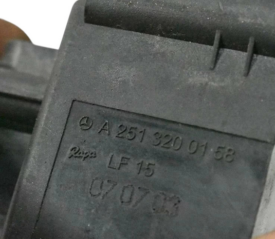 06-13 Mercedes R350 R500 Air Pneumatic Suspension Valve Block 2513200158 Oem