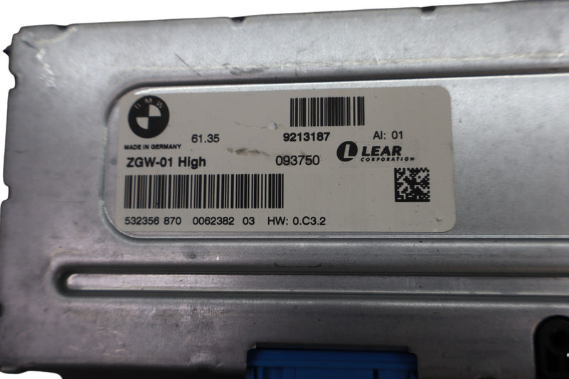 Load image into Gallery viewer, 10-19 BMW F10 535i 740i 640i Central Gateway Control Module 61359243210 Oem
