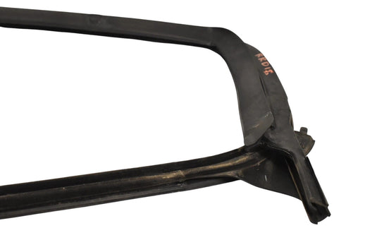 03-13 Maserati Quattroporte Rear Right Side Window Weather Strip Seal Oem