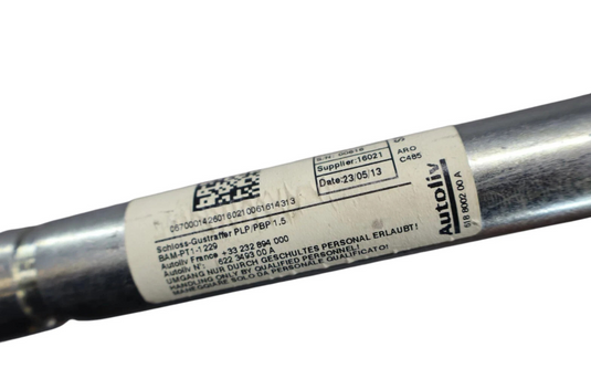 14-20 Maserati Quattroporte M156 Front Left Side Seat Belt Buckle 6700014260 Oem