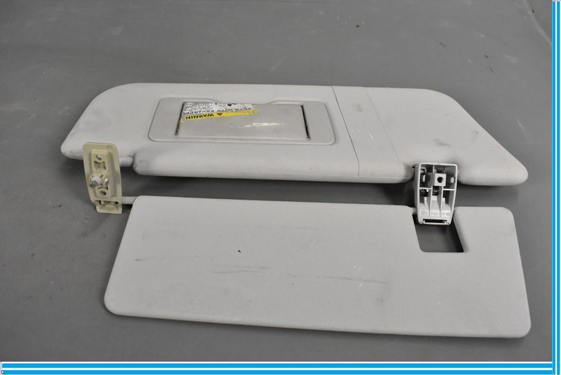 Load image into Gallery viewer, 11-18 Volkswagen VW Touareg Right Passenger Side Sunvior Sun Visor W/Mirror Oem
