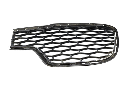 14-20 Maserati Ghibli Front Right Side Bumper Grille Bezel Molding Cover Oem