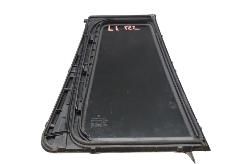 Load image into Gallery viewer, 07-19 Mercedes X166 GL450 GLS550 Rear Right Fixed Privacy Window Glass Oem
