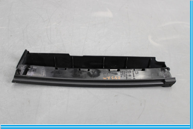 Load image into Gallery viewer, 09-15 BMW 750Li F01 F02 Rear Right Side Door Window Shade Adapter Trim Oem
