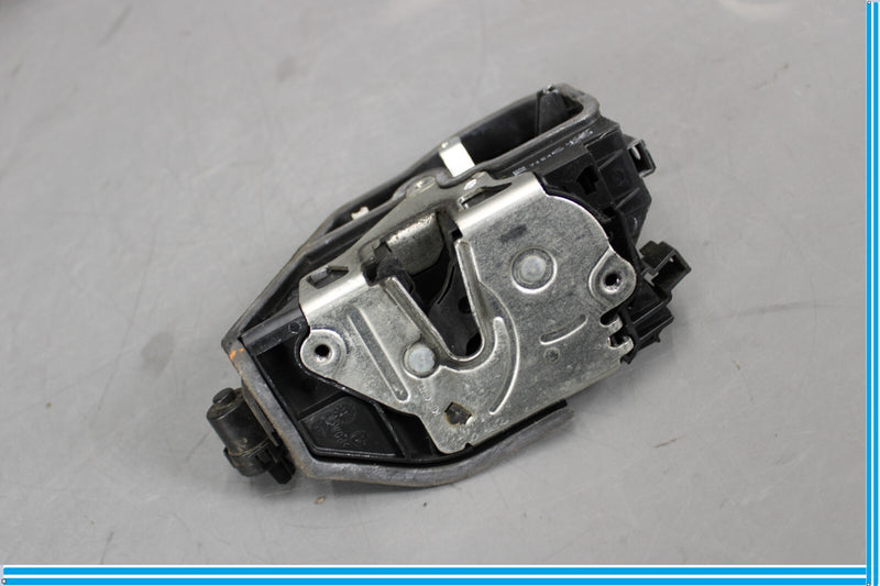 Load image into Gallery viewer, 12-18 BMW 320i 328i 645CI F30 Front Left Driver Seat Door Lock Actuator Oem
