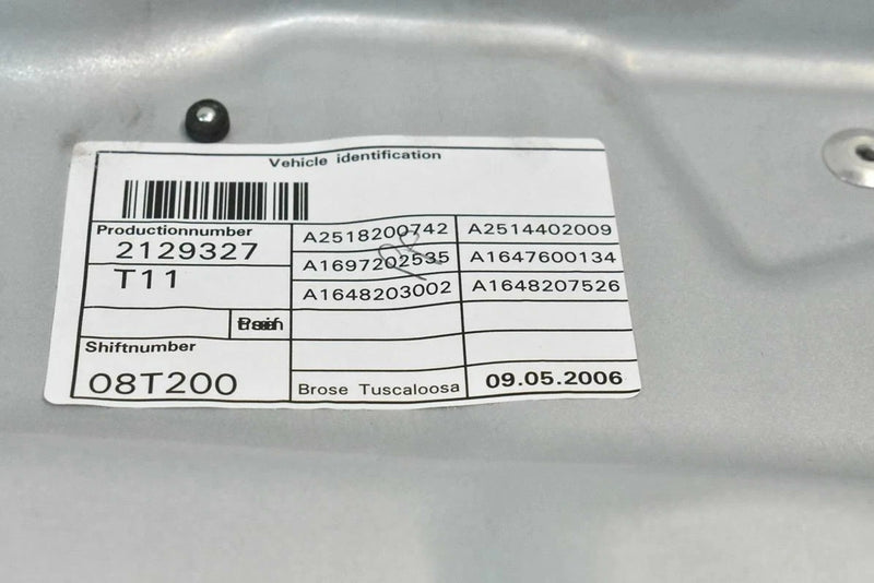 Load image into Gallery viewer, 06-12 Mercedes W164 GL450 ML450 R550 Front Left Side Window Regulator Panel Oem
