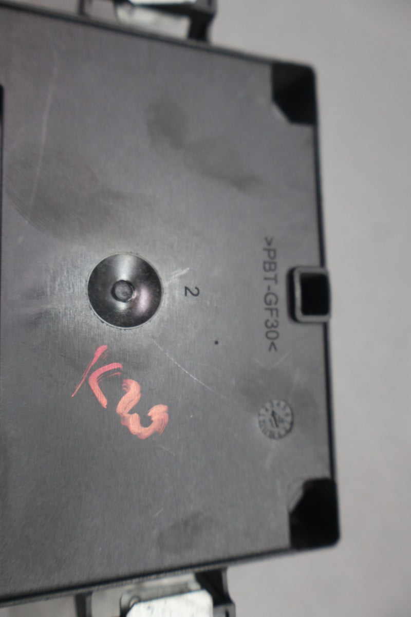 Load image into Gallery viewer, 14-17 Mercedes B-Electric Drive B250e Parking Brake Module EPB A2469004512 Oem
