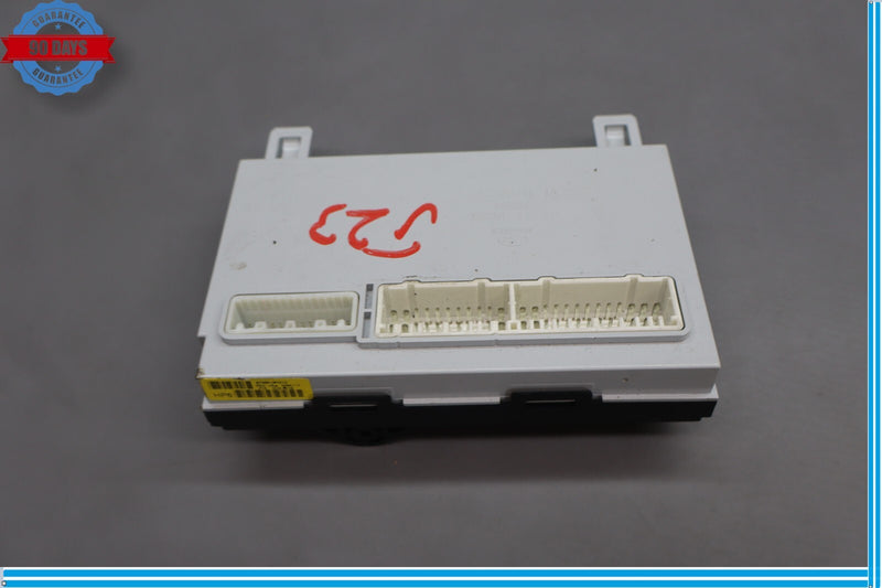 Load image into Gallery viewer, 12-13 Hyundai Equus SIG HVAC AC Temperature Control Module Unit ECU Oem
