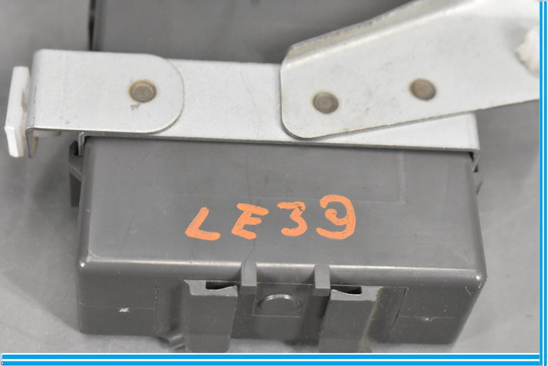 Load image into Gallery viewer, 02-10 Lexus SC430 Left Driver Side Headlight Control Module Unit Oem
