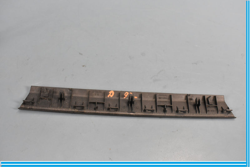 Load image into Gallery viewer, 12-16 BMW 650i Coupe Front Dash Molding Trim Cover Panel 105024395 Oem
