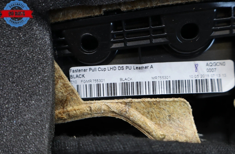 Load image into Gallery viewer, 14-22 Maserati Ghibli M157 Front Left Driver Interior Door Panel 105804363C Oem
