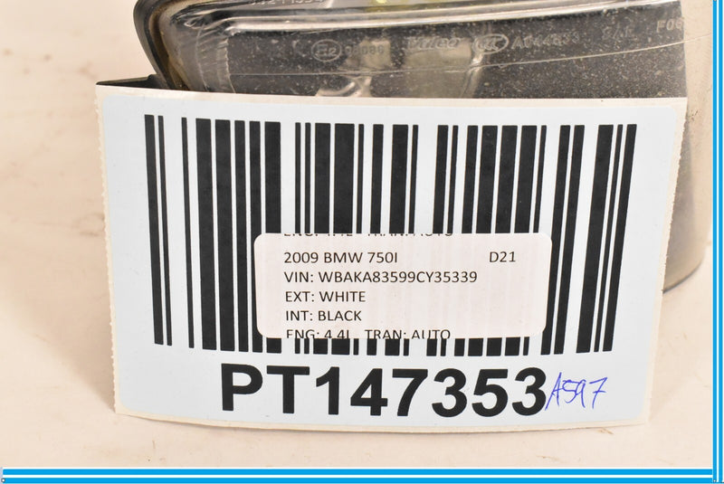 Load image into Gallery viewer, 09-15 BMW F01 F02 FRONT RIGHT PASSENGER SIDE FOG LIGHT LAMP VALEO 7182195 OEM
