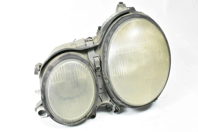 Load image into Gallery viewer, 00-02 Mercedes W210 E320 E430 Left Driver Side Halogen Headlight Lamp Oem
