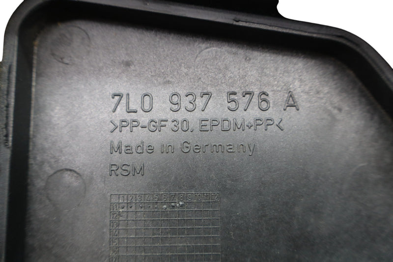 Load image into Gallery viewer, 11-17 Volkswagen Touareg VW Under Hood Fuse Box Fusebox Lid Cover Oem
