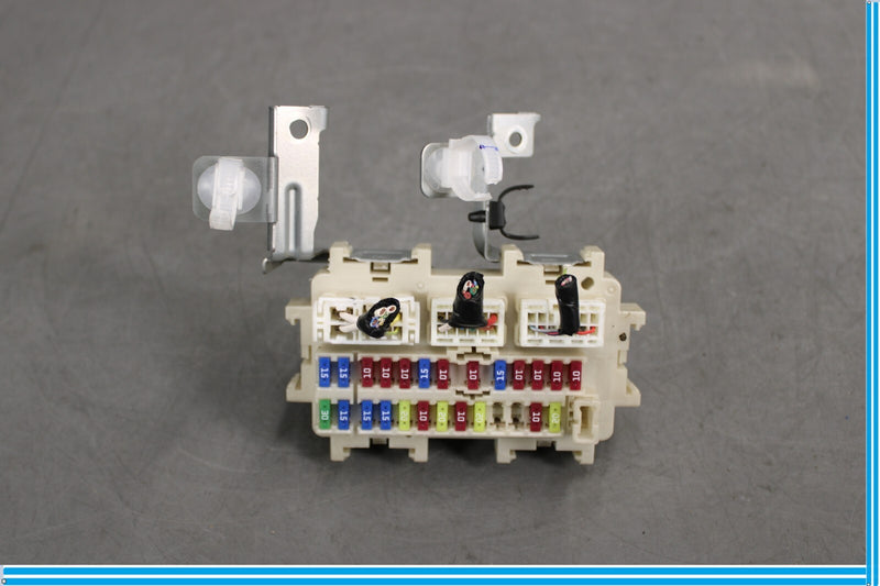 Load image into Gallery viewer, 11-17 Infiniti QX56 QX80 Fuse Box Junction Block Control Unit Module Oem

