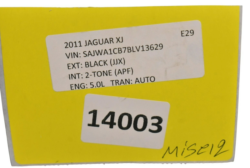 Load image into Gallery viewer, 10-16 Jaguar XJ Right Passenger Side Fuel Rail Injector 8W939G774AF Oem
