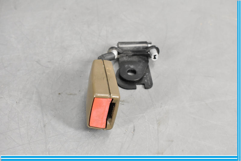 Load image into Gallery viewer, 04-09 Jaguar XJ8 XJR Rear Right Passenger Side Seat Belt Buckle Tan Oem
