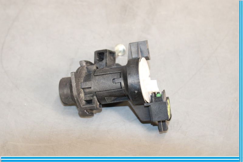 Load image into Gallery viewer, 08-17 Mercedes E350 E550 C300 C250 W207 Rear Trunk Lid Latch Lock Cylinder Oem
