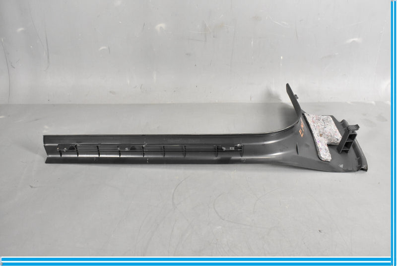 Load image into Gallery viewer, 14-18 Mercedes W117 CLA250 Front Right Door Sill Scuff Plate Trim Cover Oem
