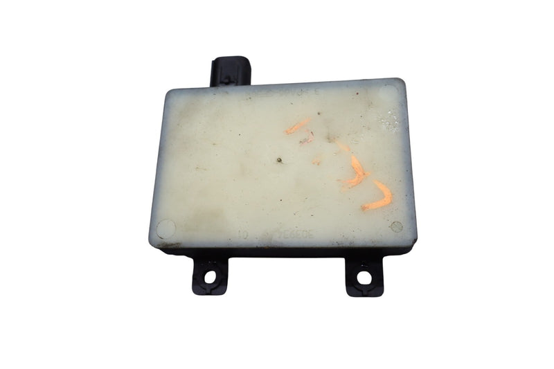 Load image into Gallery viewer, 14-16 Land Rover Range Rover L405 Left Driver Blind Spot Control Module Unit Oem
