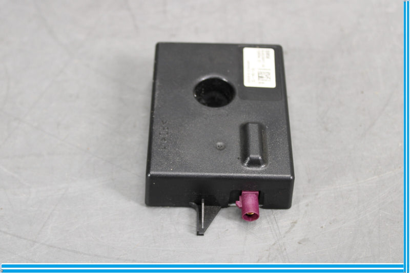 Load image into Gallery viewer, 12-18 BMW 320i 328i 428i Antenna Radio Signal Amplifier Control Module Oem
