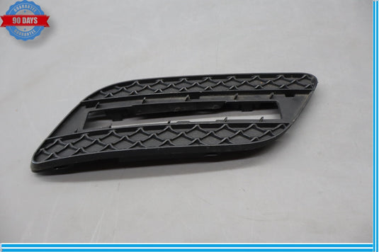12-15 Mercedes ML250 ML350 Front Right Passenger Side Bumper Fog Light Trim Oem