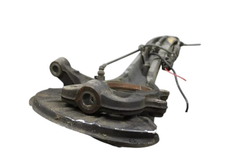 Load image into Gallery viewer, 11-17 Volkswagen VW Touareg Front Right Passenger Side Spindle Knuckle Hub OEM
