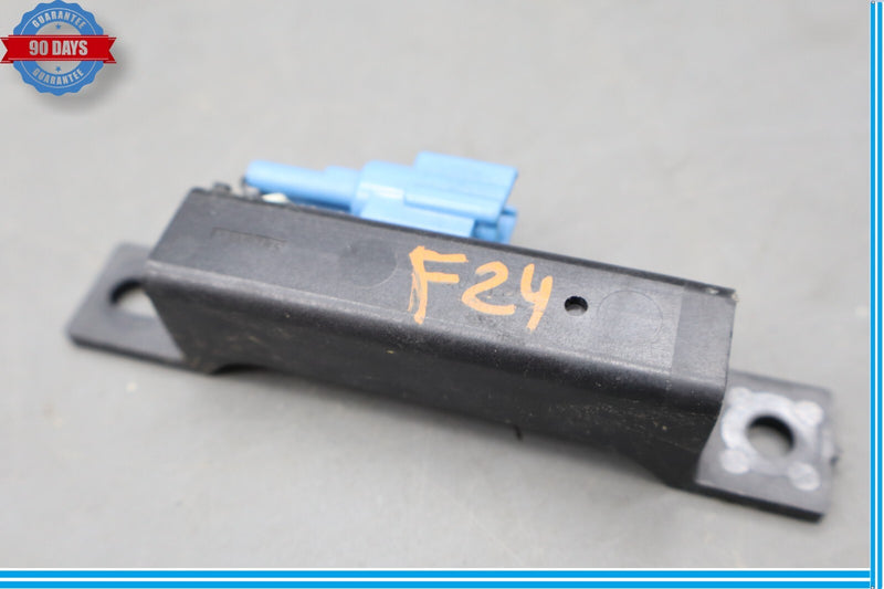 Load image into Gallery viewer, 11-17 Infiniti QX56 QX80 Smart Keyless Key Less Entry Antenna Module Oem
