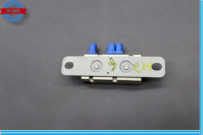 Load image into Gallery viewer, 10-12 Buick Lacrosse CXL Terrain SRX Navigation Signal Splitter Control Oem
