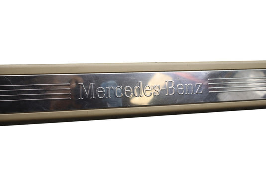 2013 Mercedes W207 E350 Convertible Right Passenger Side Door Step Sill Oem