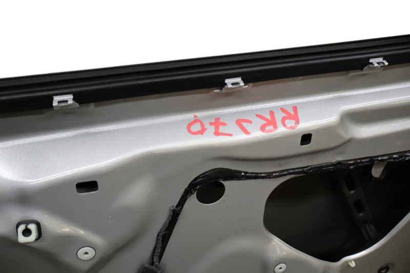 Load image into Gallery viewer, 14–18 BMW X5 F15 Rear Right Passenger Door Shell Assembly 41517386740 Oem
