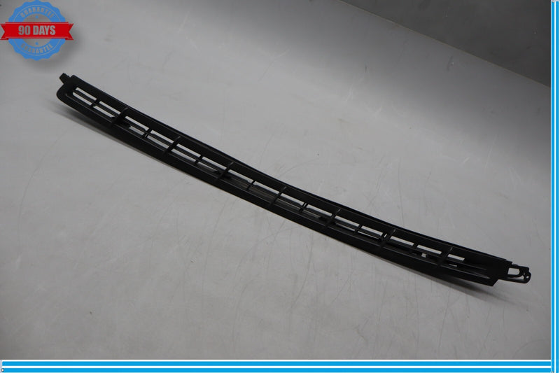 Load image into Gallery viewer, 10-16 Porsche Panamera Left Dash Defrost Vent Grill Grille Trim Panel Oem
