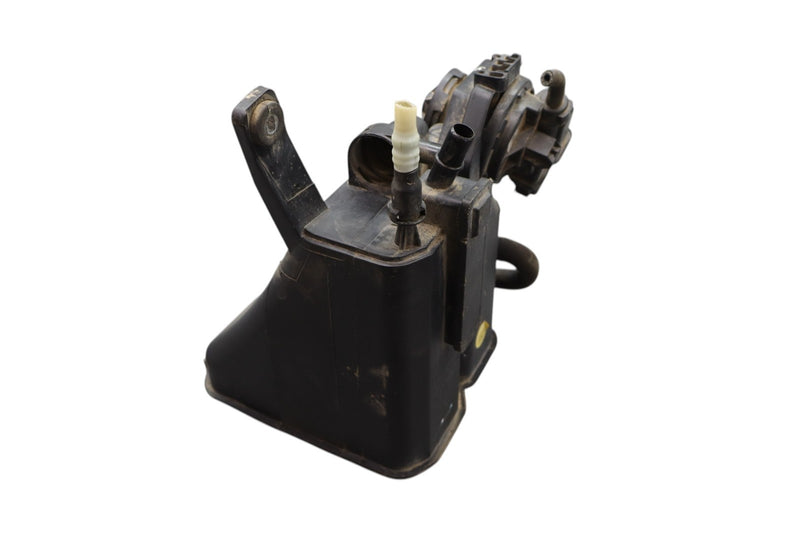 Load image into Gallery viewer, 11-15 Volkswagen VW Touareg Fuel Evap Vapor Charcoal Canister 7P0201801 Oem
