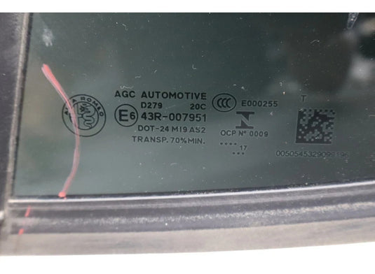 17-23 Alfa Romeo Giulia Rear Left Side Door Quarter Glass Window Oem
