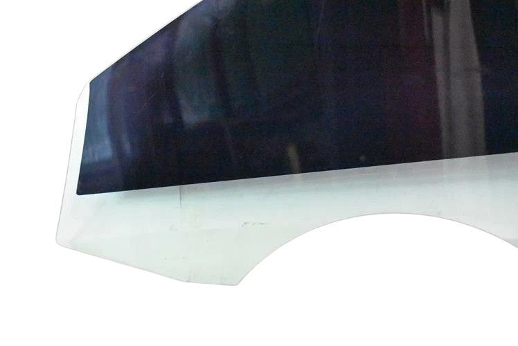 Load image into Gallery viewer, 14-17 Mercedes CLS63 CLS550 Front Right Passenger Side Door Window Glass oem
