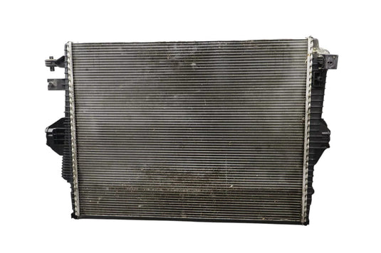 11-17 Volkswagen VW Touareg Engine Water Cooling Radiator 95810613210 Oem