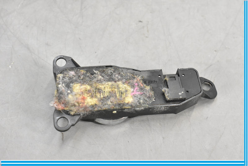 Load image into Gallery viewer, 03-11 Mercedes CLS550 E550 W219 Rear Left Driver Door Mirror Control Switch Oem
