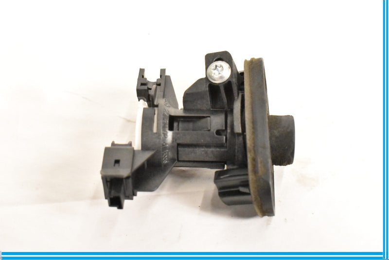 Load image into Gallery viewer, 2012-2018 MERCEDES-BENZ CLS550 TRUNK LID CYLINDER LOCK OEM

