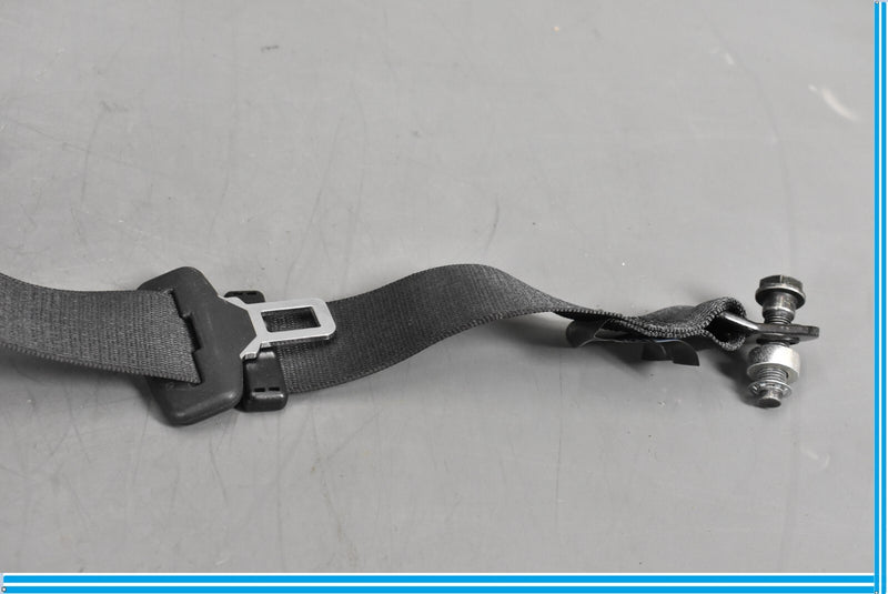 Load image into Gallery viewer, 14-19 Maserati Ghibli Rear 2nd Row Center Middle Seat Belt Retractor Oem
