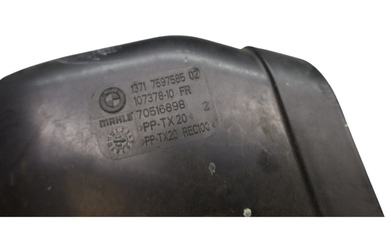 Load image into Gallery viewer, 12-18 BMW 320i 328i F30 Right Passenger Side Engine Air Intake Duct Hose Oem
