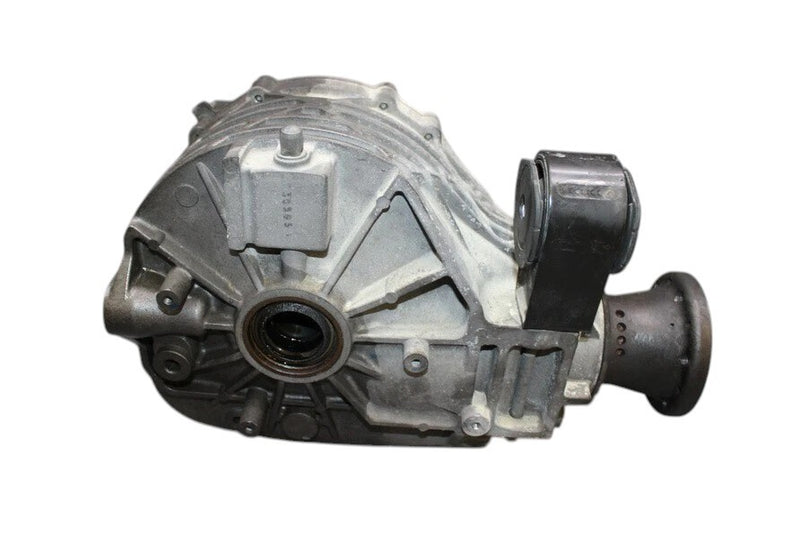 Load image into Gallery viewer, 14-24 Maserati Quattroporte Rear Differential Carrier Ratio 2.80 6490014190 OEM
